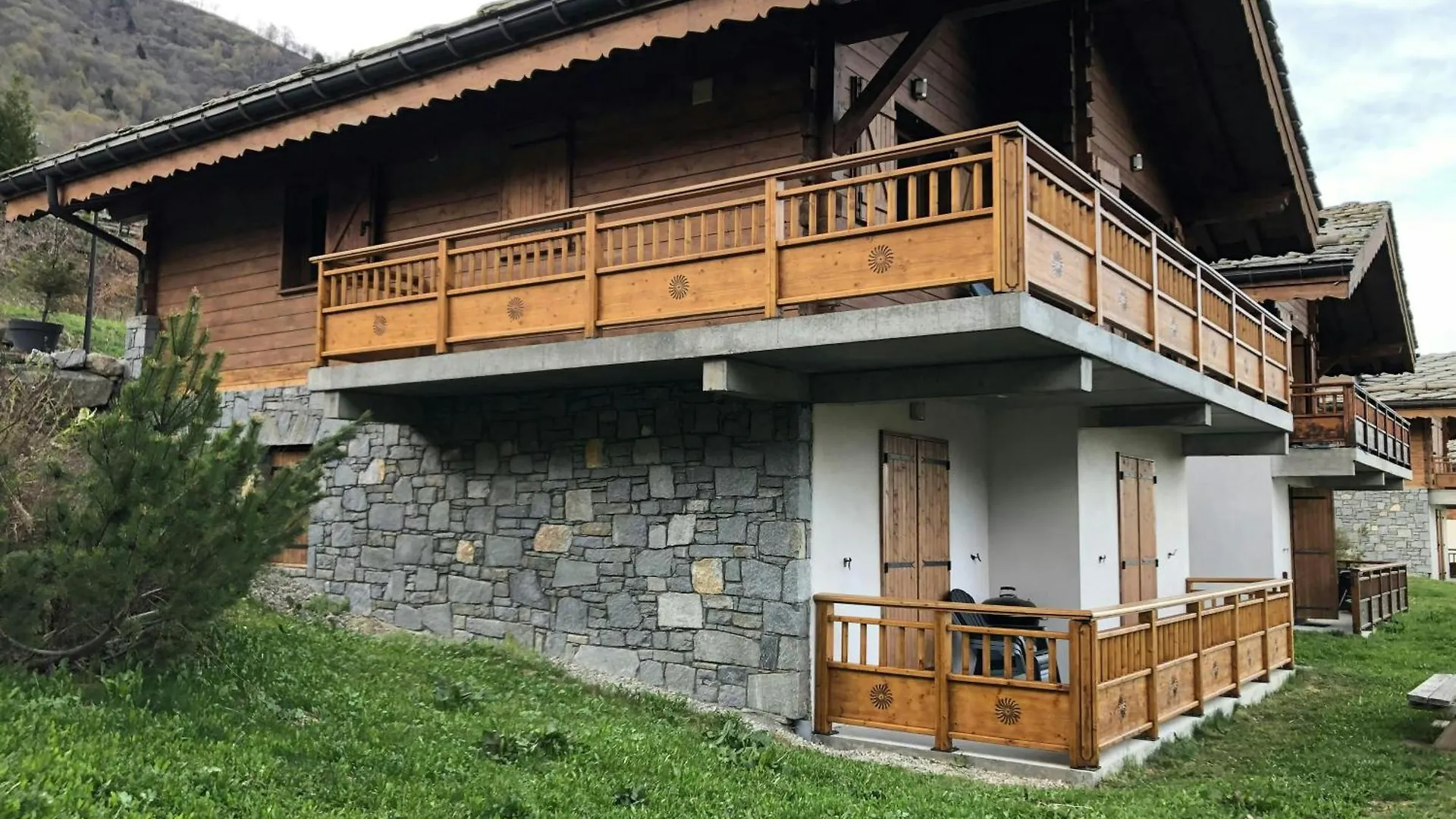 Casa-Chalet Des Ponts : Evasion Au Col Madeleine 생프랑수아롱샴