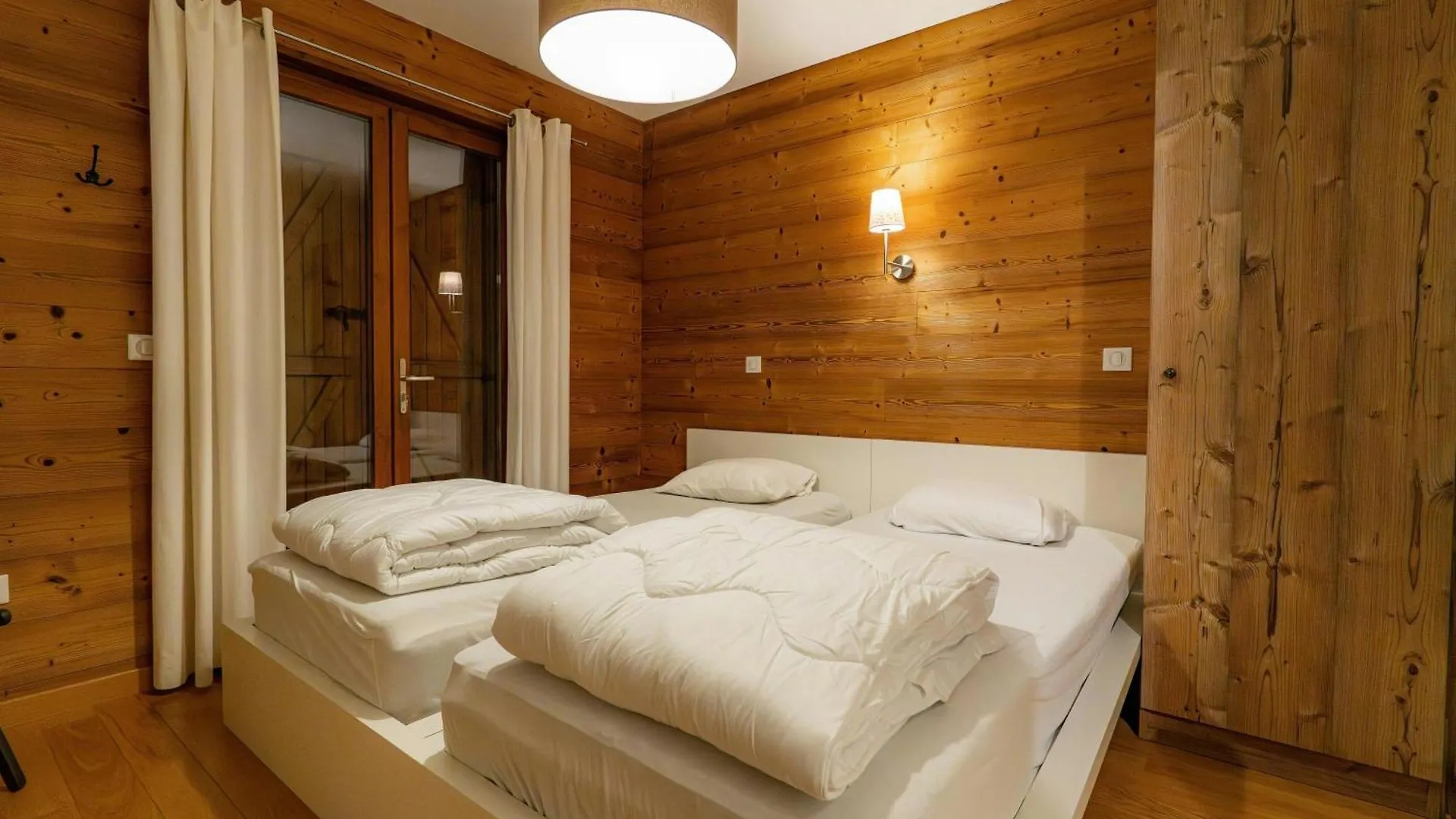 Casa-Chalet Des Ponts : Evasion Au Col Madeleine 생프랑수아롱샴 샬레